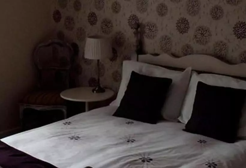 ペンション Le 7 Pompadour