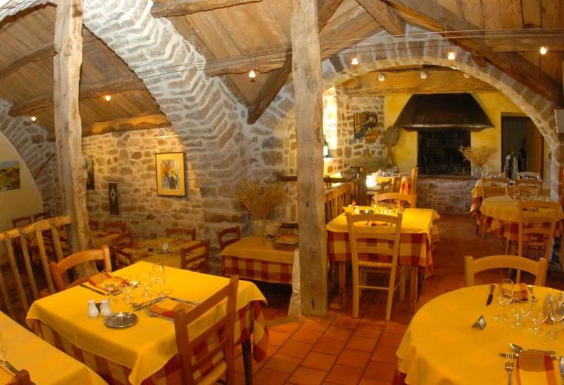 ペンション Le Pailler Chambres D Hôtes Restaurant Gîte Piscine & Spa