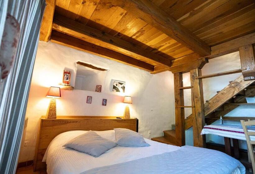 ペンション Le Pailler Chambres D Hôtes Restaurant Gîte Piscine & Spa