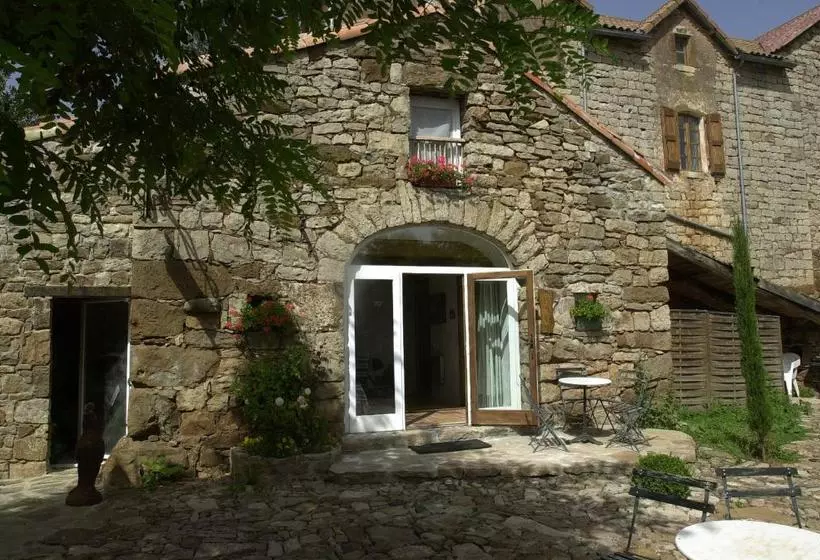 ペンション Le Pailler Chambres D Hôtes Restaurant Gîte Piscine & Spa