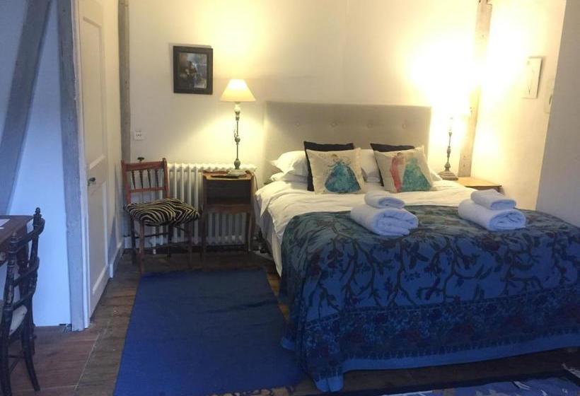 ペンション Baye House