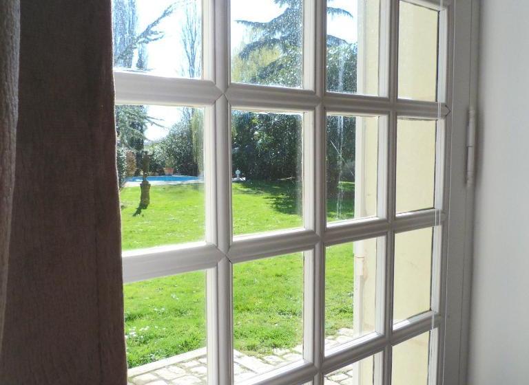 膳宿费 Château De La Ronde