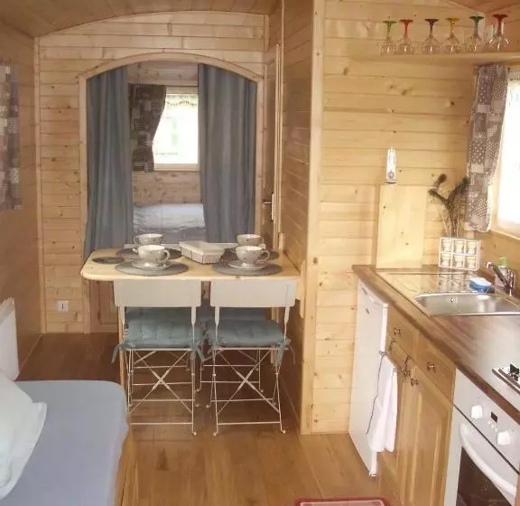 Majatalo La Ferme Du Chauchix