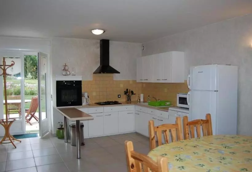 Majatalo La Ferme Du Chauchix