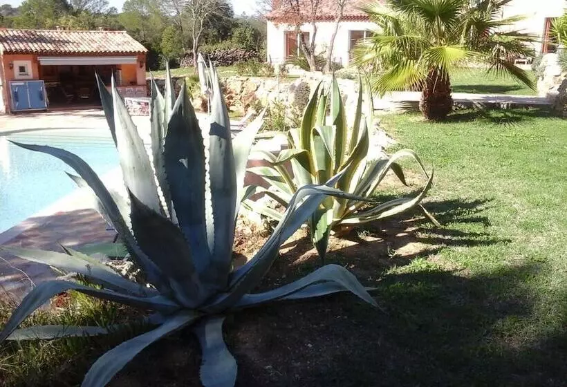 Majatalo Mas Des Lys