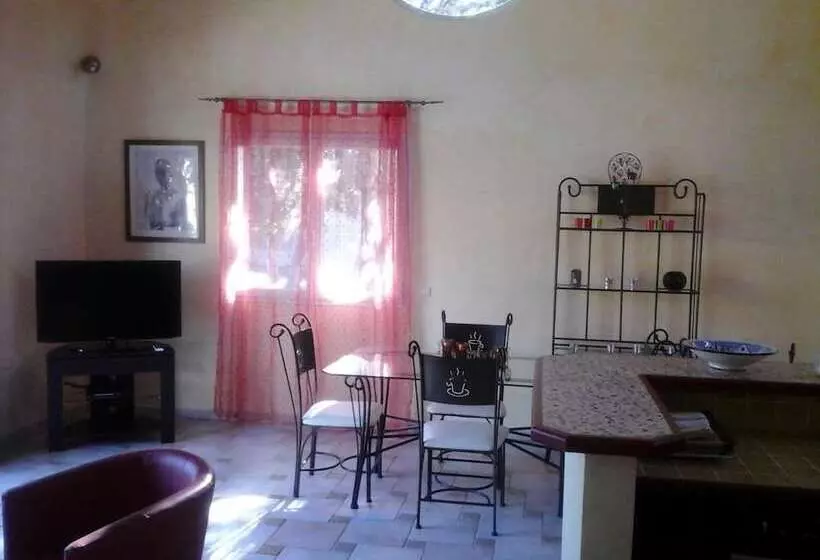 Majatalo Mas Des Lys