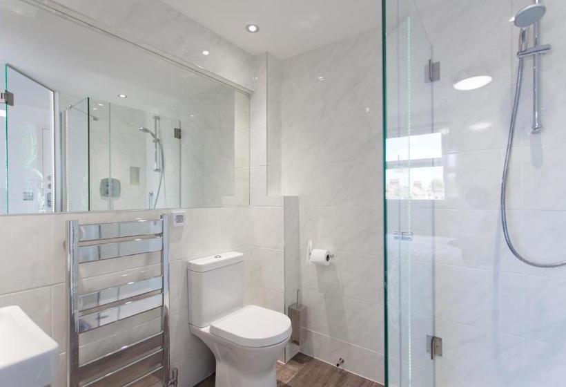 פנסיון The Orlando