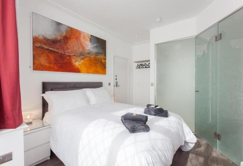 פנסיון The Orlando