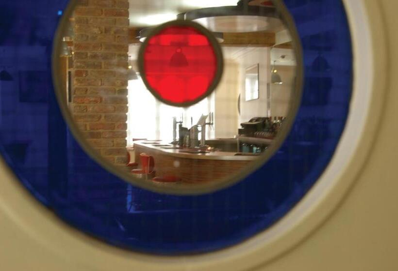 فندق صغير The Kings Head