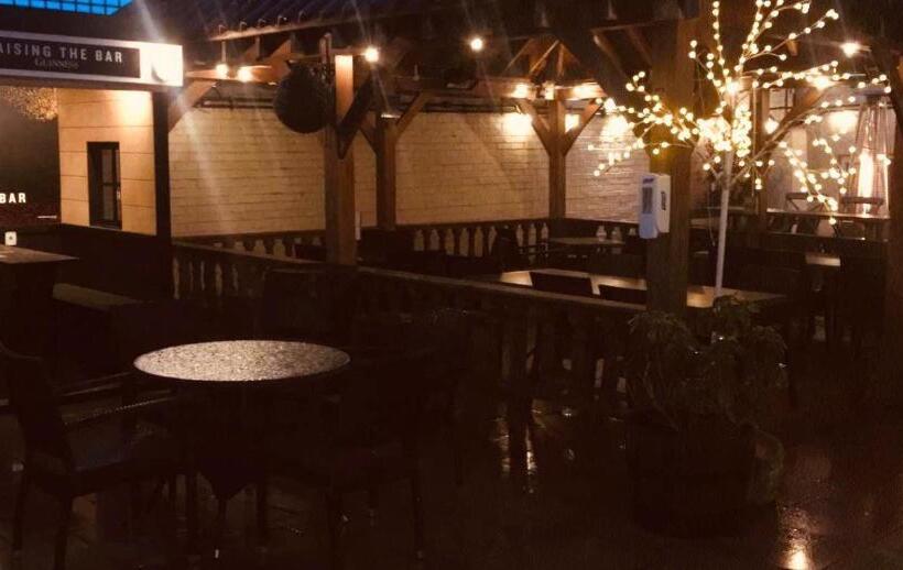 فندق صغير The Kings Head