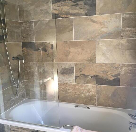 فندق صغير The Kings Head