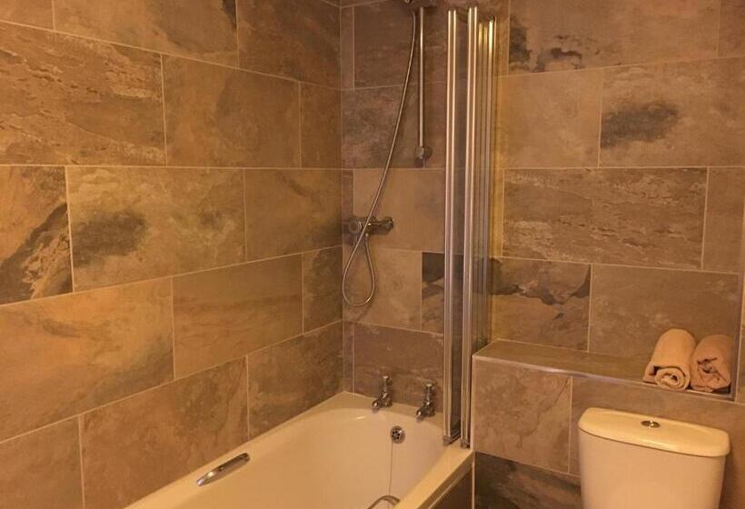 فندق صغير The Kings Head