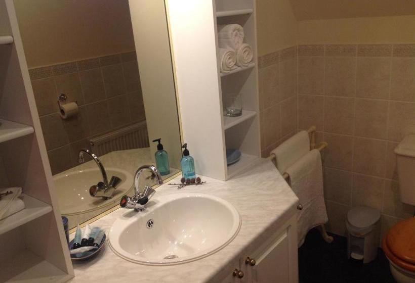 פנסיון Lochview Guesthouse