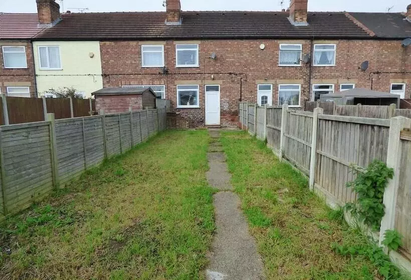 Majatalo Shirebrook House