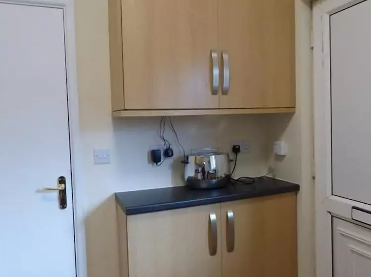 Majatalo Shirebrook House