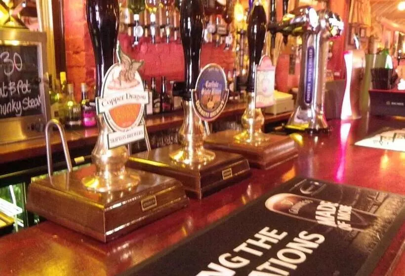 Retkeilymaja Fifteens Of Swinley