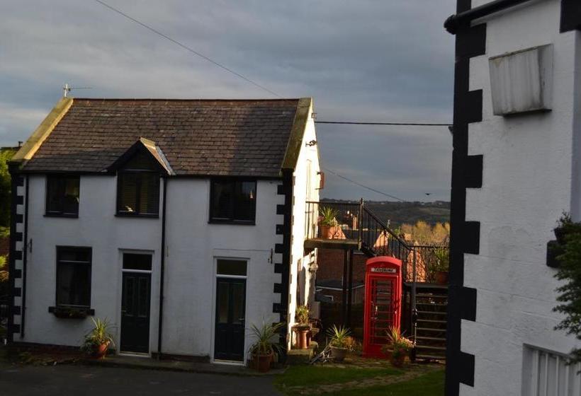 Albergue Oak Tree Inn