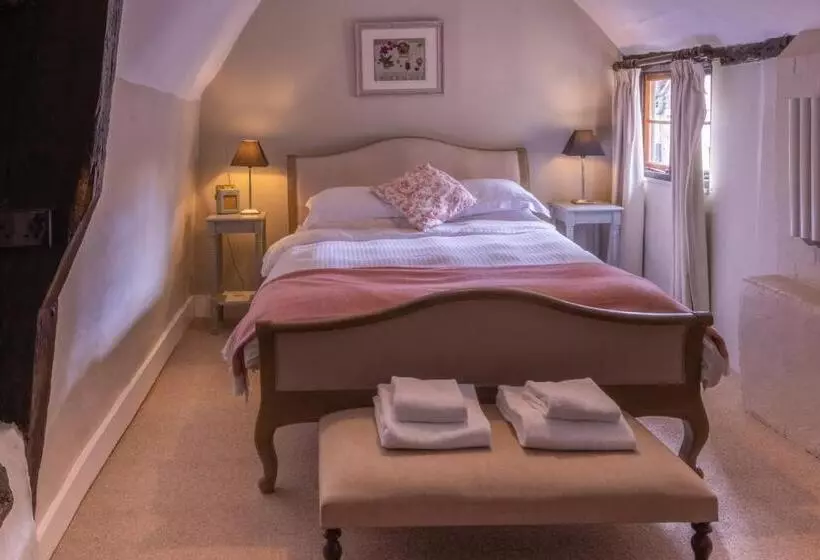 Retkeilymaja Sign Of The Angel