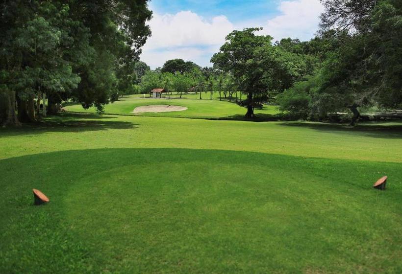 酒店 Coronado Luxury Club & Suites