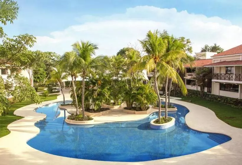 ホテル Coronado Luxury Club & Suites