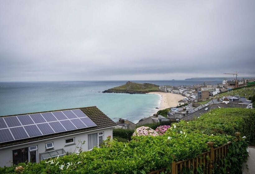 ペンション Atlantic Heights Guest House