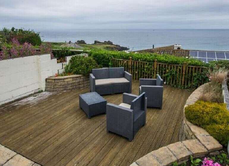 ペンション Atlantic Heights Guest House