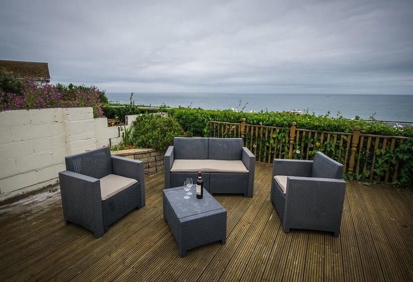 ペンション Atlantic Heights Guest House