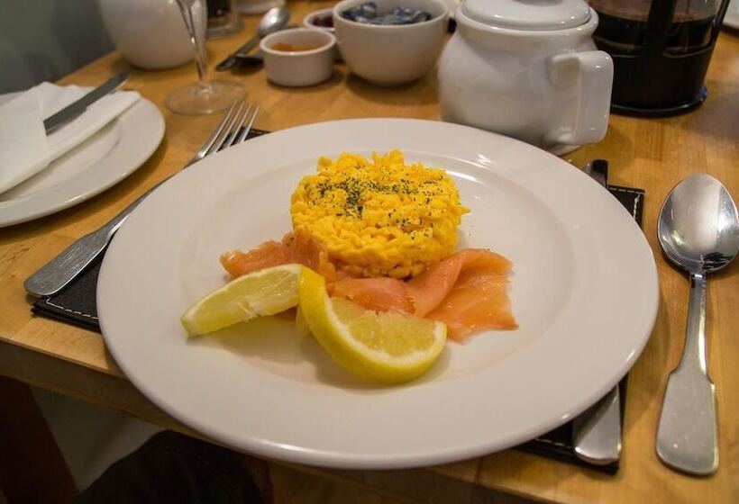 ペンション Atlantic Heights Guest House