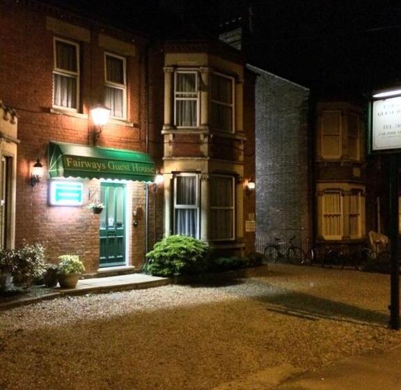 膳宿费 Fairways Guest House