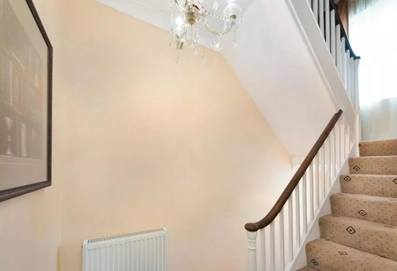 پانسیون London Residence