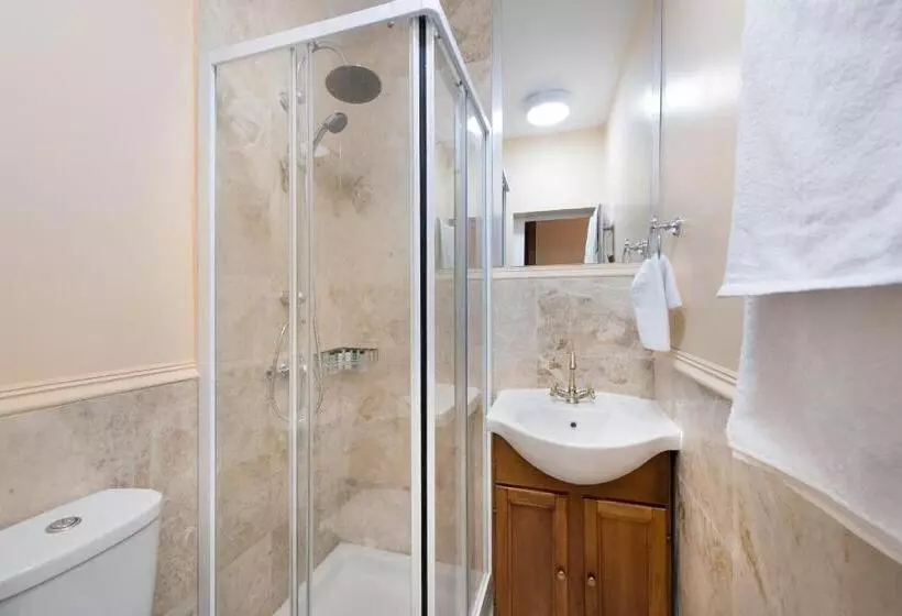 پانسیون London Residence