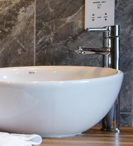 Пансион No93 Oower Hoose