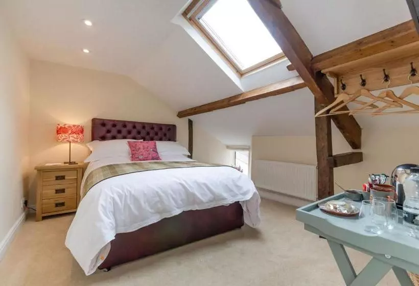 Pension  No93 Oower Hoose