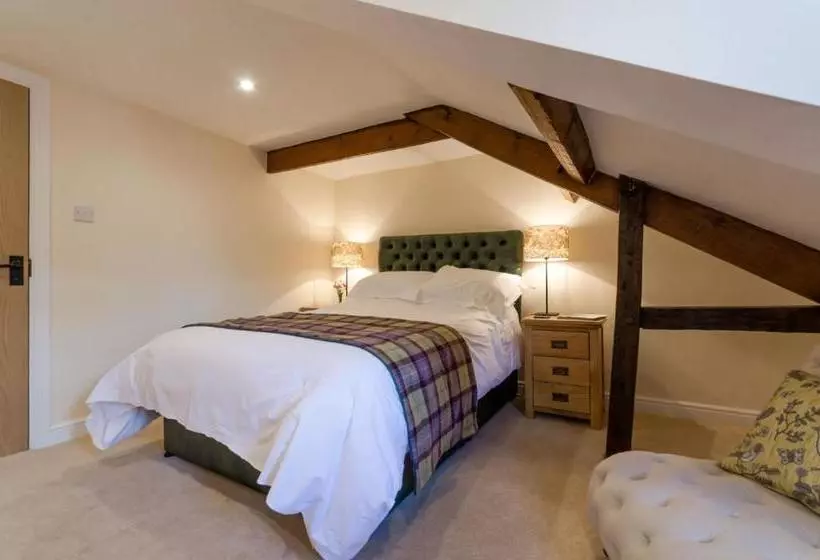 Pension  No93 Oower Hoose