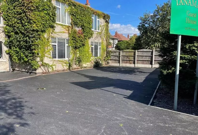 Majatalo Tanamara Guest House