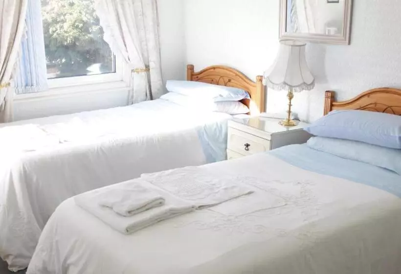 Majatalo Tanamara Guest House