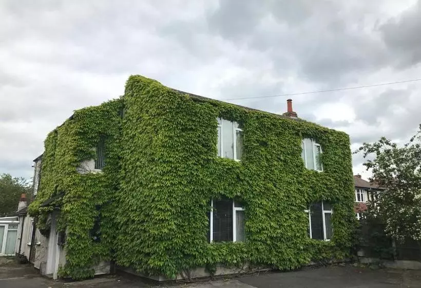 Majatalo Tanamara Guest House