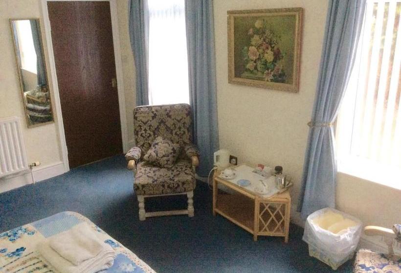 Пансион Tanamara Guest House