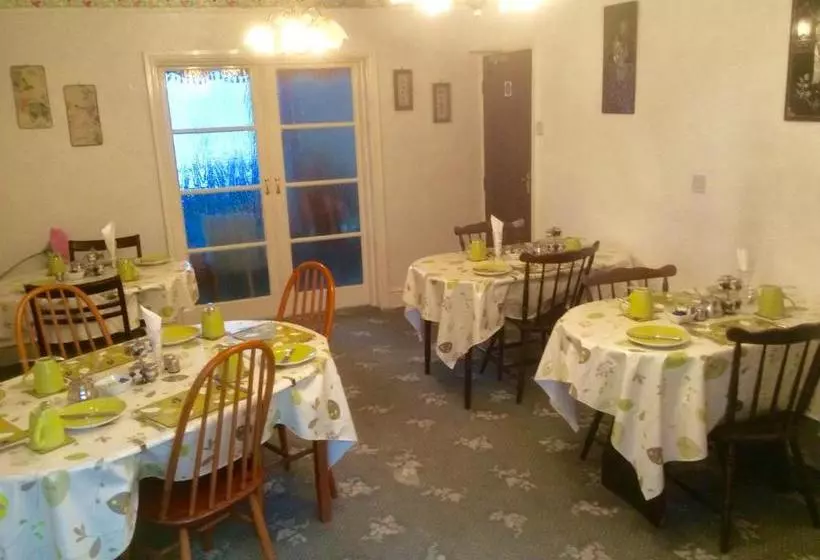 Majatalo Tanamara Guest House