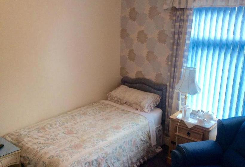 Пансион Tanamara Guest House