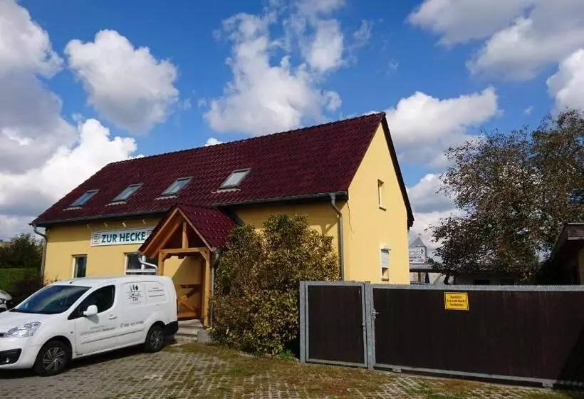 Retkeilymaja Gasthaus Zur Hecke