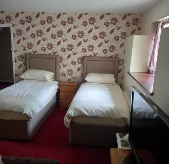 Hostel The Castle Inn