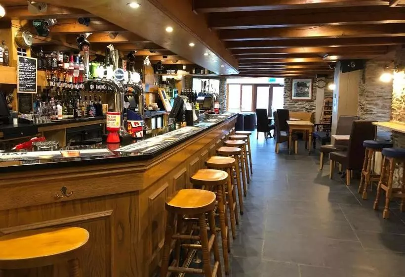 ユースホステル The Galleon Inn