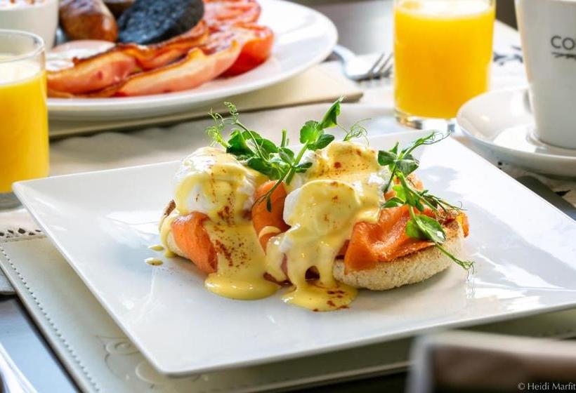 فندق صغير The Old Hall Inn