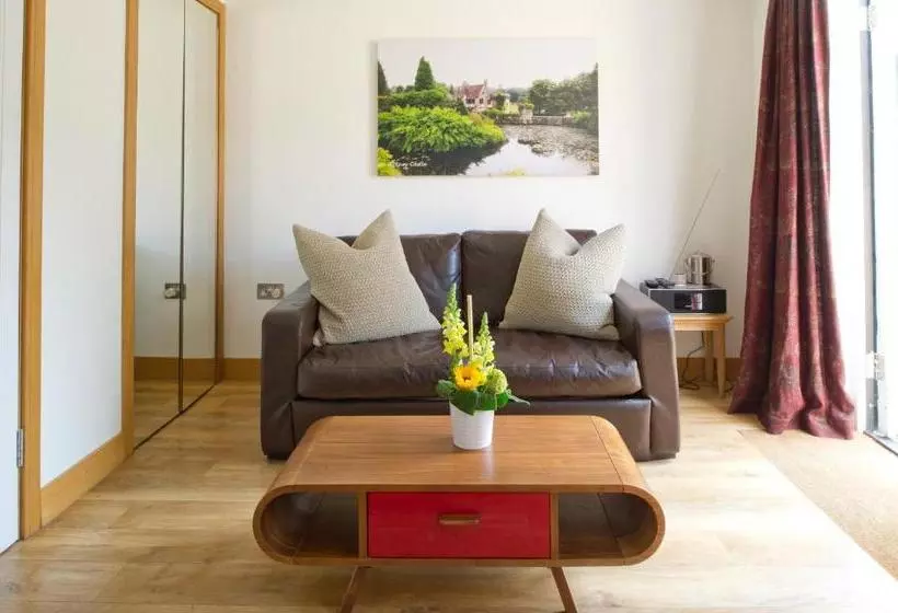 Retkeilymaja The Vineyard Lamberhurst