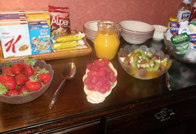 پانسیون Ardfern Guest House