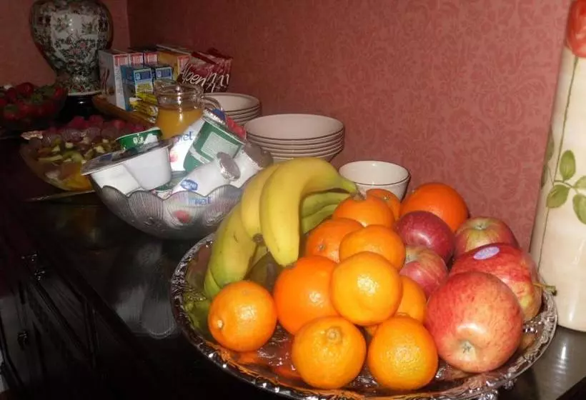 پانسیون Ardfern Guest House