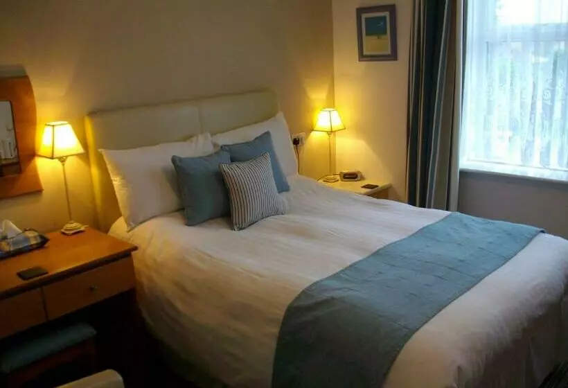 ペンション Gate Lodge Guest House