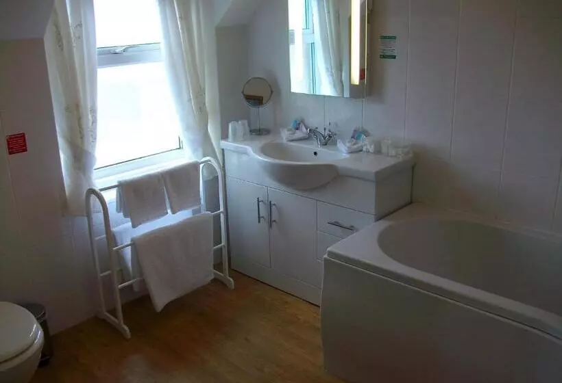 ペンション Gate Lodge Guest House