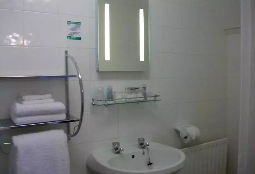 ペンション Gate Lodge Guest House